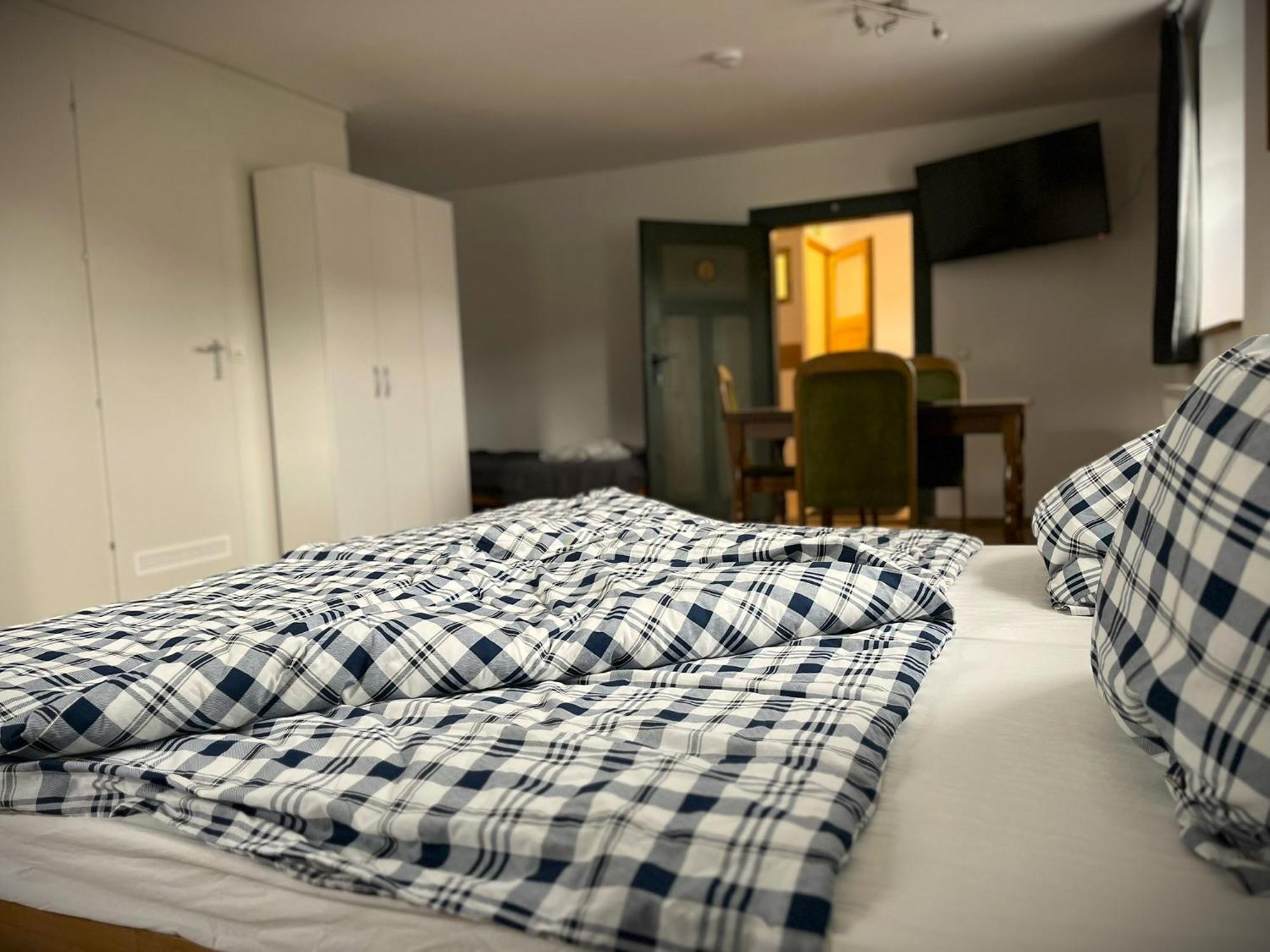 Weisses Ross Apartment Burghaslach